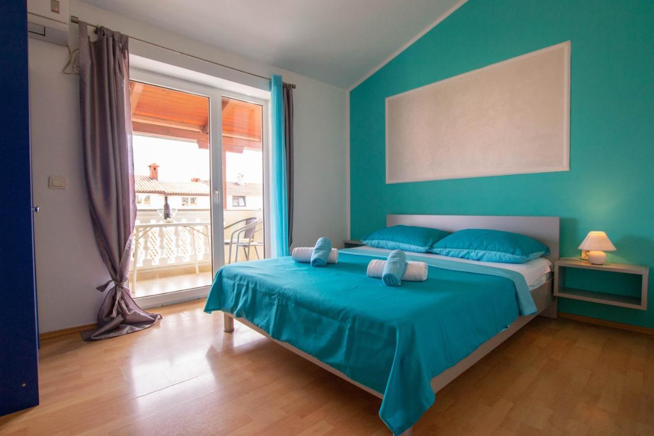 Cozy Apartment With Breakfast On Request 1 بولا المظهر الخارجي الصورة