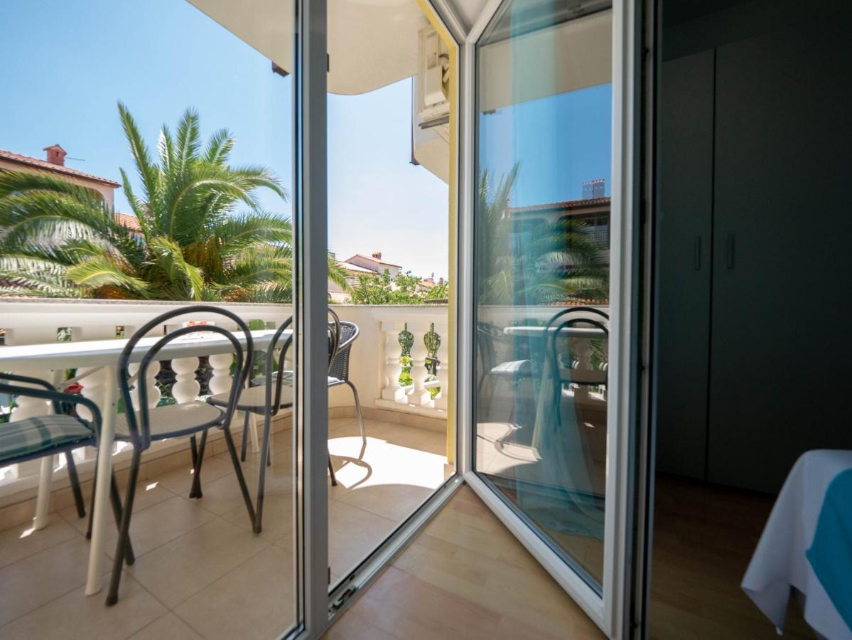 Cozy Apartment With Breakfast On Request 1 بولا المظهر الخارجي الصورة