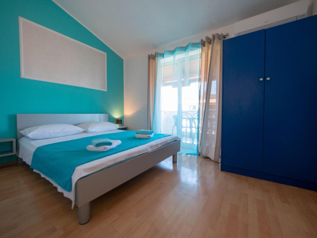 Cozy Apartment With Breakfast On Request 1 بولا المظهر الخارجي الصورة