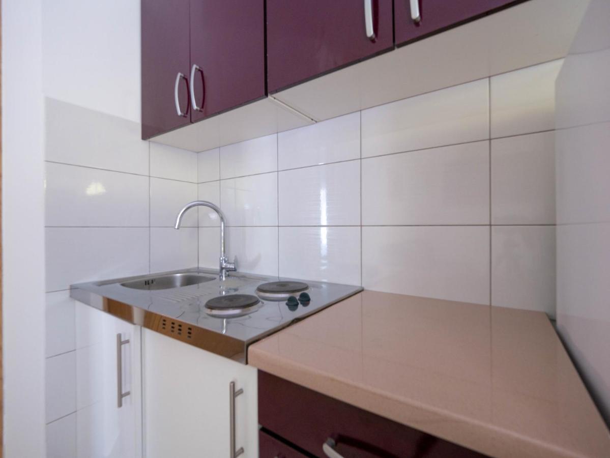 Cozy Apartment With Breakfast On Request 1 بولا المظهر الخارجي الصورة