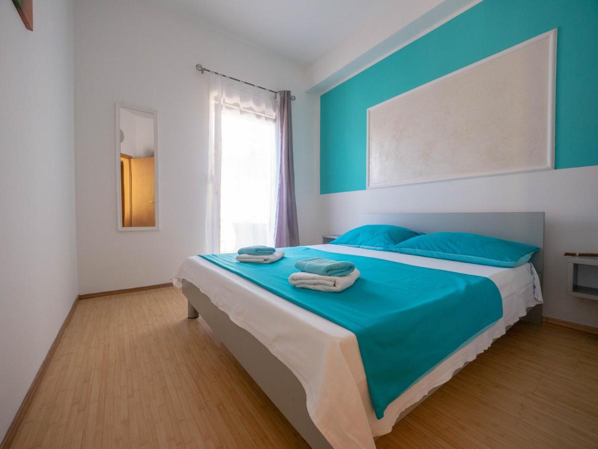 Cozy Apartment With Breakfast On Request 1 بولا المظهر الخارجي الصورة