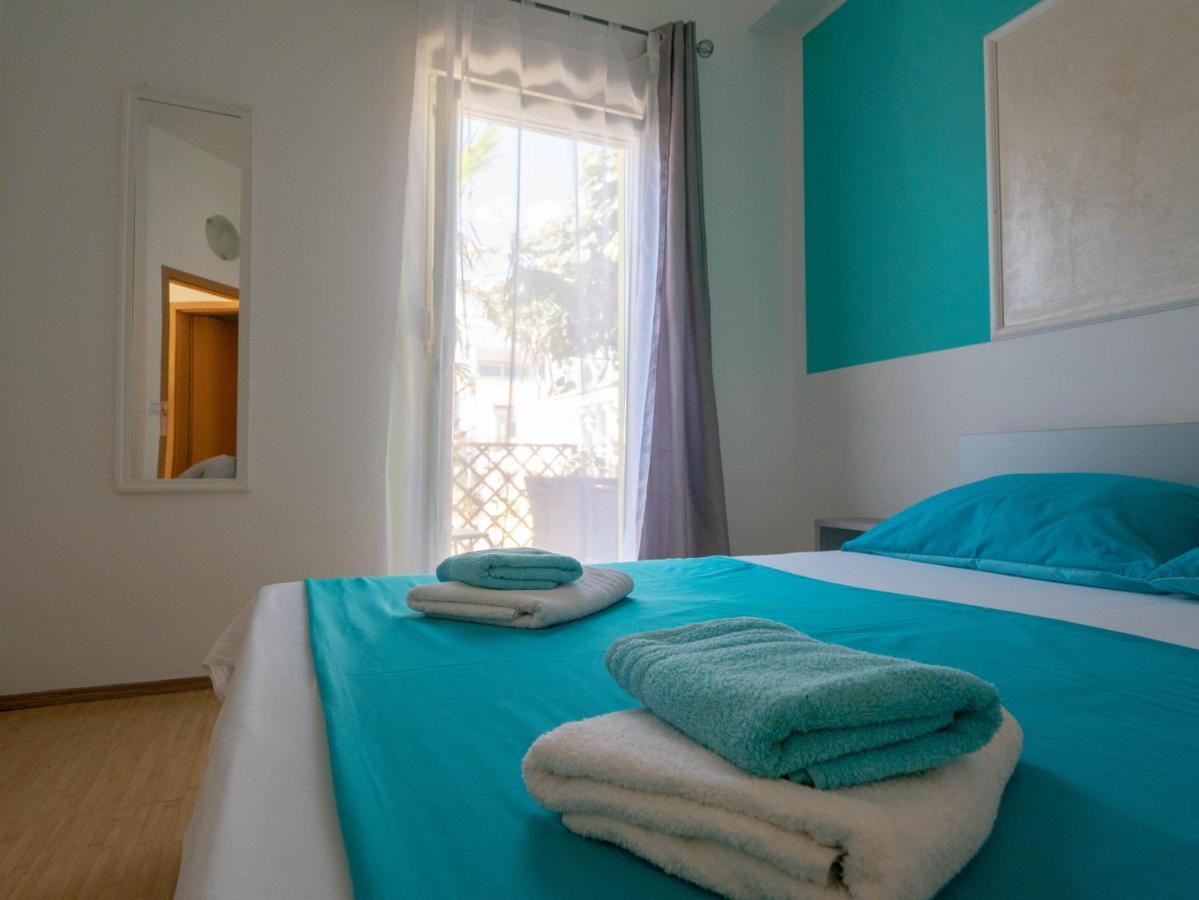 Cozy Apartment With Breakfast On Request 1 بولا المظهر الخارجي الصورة