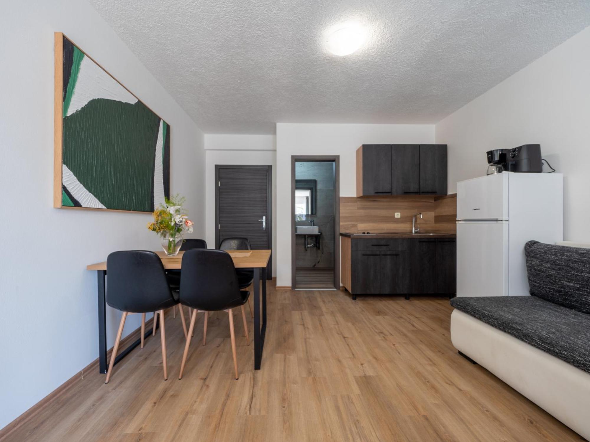 Cozy Apartment With Breakfast On Request 1 بولا المظهر الخارجي الصورة